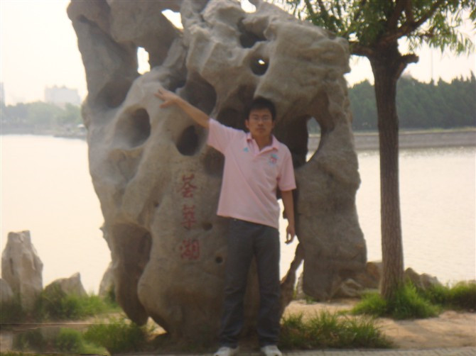 大学时光：有一家网吧，叫光纤网络