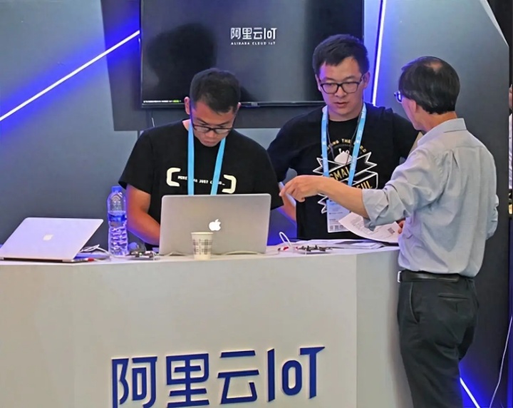 35岁的魔咒:阿里云又崩了